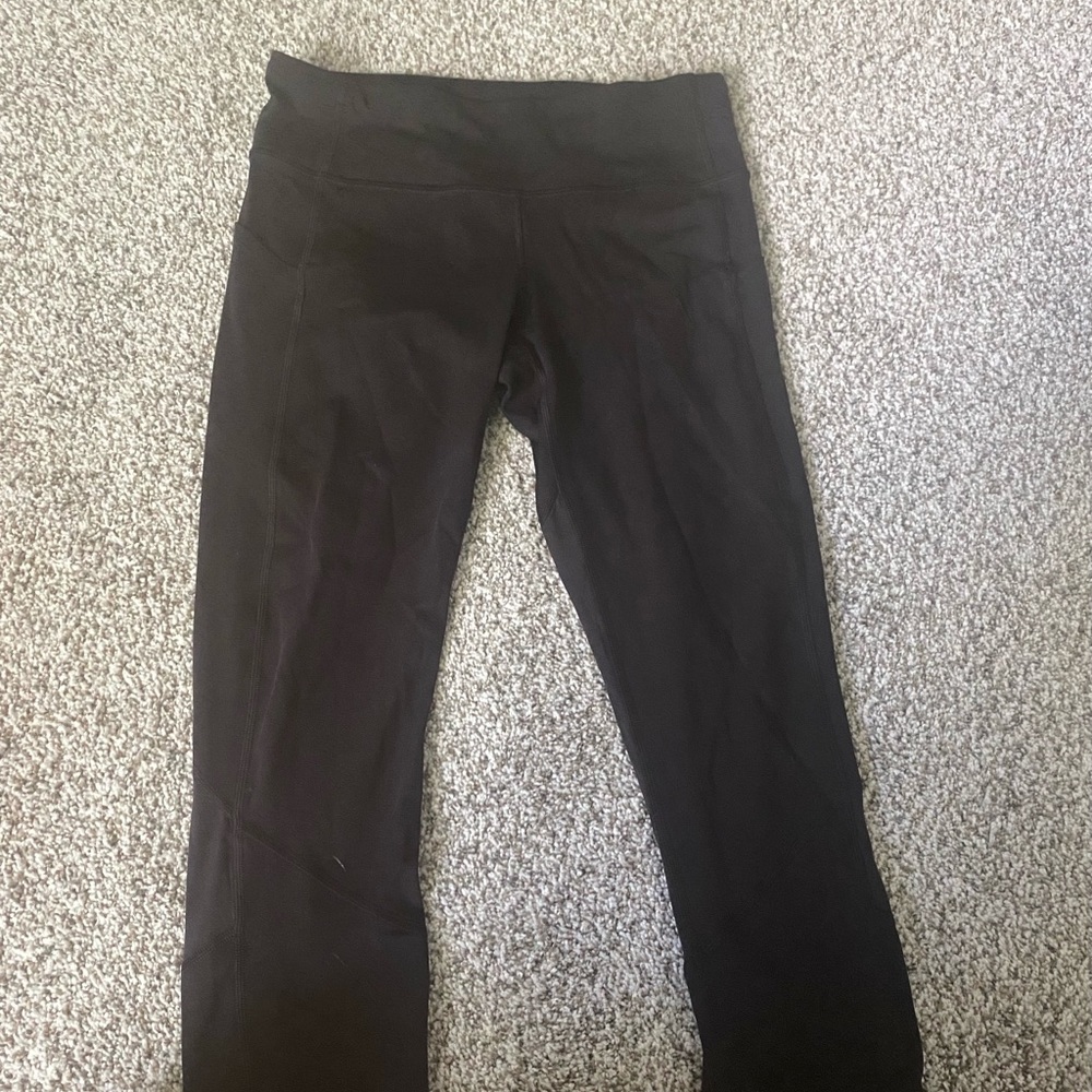 Lululemon size 6